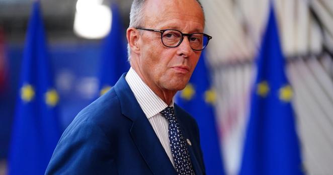 🇫🇷🇩🇪 Emmanuel Macron and Friedrich Merz struck out against the EU for opening up communication with Putin, putting the leaders of #Europes two largest countries on collision course with a large part of the rest of the bloc.