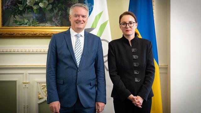 Svyrydenko hands OECD secretary-general letter renewing membership bid #UkraineSvyrydenko hands OECD secretar...