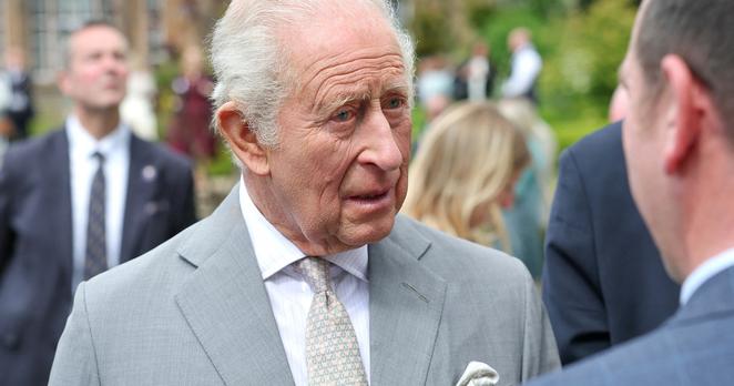 [lalibre] Pourquoi Buckingham est-il boudé par le roi Charles ? #Europe 