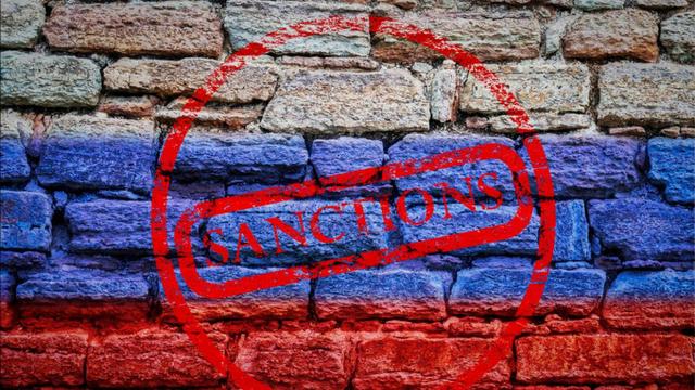 📰 Ukraine extends sanctions against companies linked to Russian defense industry, introduces restrictions on collaborators🔗  #RussianInvasion #RussianWar #Ukraine