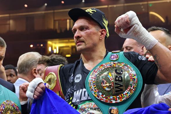 KYIV POST: Usyk Says Vacating Heavyweight World Title Belts Oleksandr Usyk, the 39-year-old undefeated Ukrainian heavyweight champion, has officially vacated his WBA, WBC, and IBF world title belts. In a social media statement on Friday, Usyk explained the decision was made to allow current contenders to compete for the championships, while confirming he will not retire and plans to participate in one final fight. #Sports #Ukraine #World