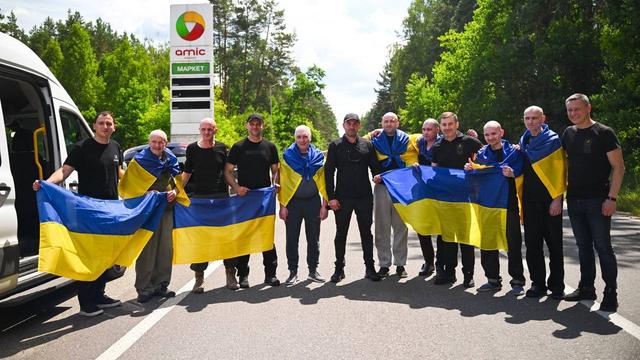 Lubinets: Ukraine brings home 7 more civilians illegally held by Russia #UkraineLubinets: Ukraine brings home ...
