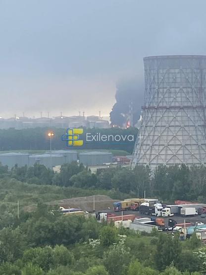 KYIV INDEPENDENT: St. Petersburg oil terminal reportedly struck by Ukrainian drones  Ukraines military reportedly carried out an attack on St. Petersburg in the early hours of July 4, striking an oil terminal in the city, Russian Telegram media channels reported. #Ukraine