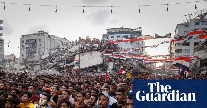 ⚡ NEWSAid worker organizing World Cup screenings killed in GazaEgyptian aid worker Mohamed al-Wahidi was killed by an Israeli missile strike in Gaza while organizing World Cup screenings. The attack, which occurred before the Egypt vs Argentina match, also killed two children and another man.📰  #Geopolitics #GeoWire