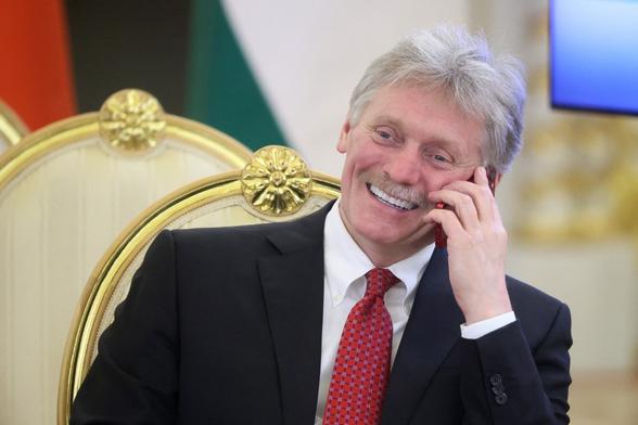KYIV POST: Kremlin Pushes Back on Trump Over Claims Ukrainian Refinery Strikes Help End Russias War After Trump said he considered Ukrainian strikes on Russian oil the necessary escalations to end the war, the Kremlin called the remarks misconceptions and suggested that Russia would respond by trying to seize more Ukrainian lands. #Ukraine