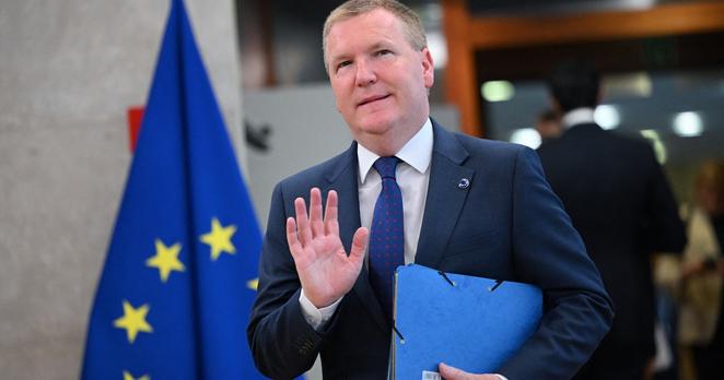 [lalibre] Respecter létat de droit, cest créer une atmosphère positive pour le climat des affaires, affirme la Commission européenne #Europe 