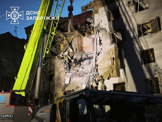 📰 Russian attack on Zaporizhzhia kills 2, injures 42, including children🔗 #RussianInvasion #RussianWar #Ukraine