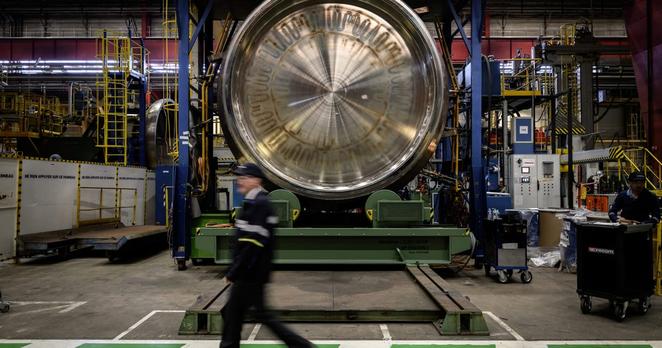 A nuclear project linked to Russian state-owned company Rosatom has been given the go-ahead by state authorities in northwest Germany, under strict conditions to mitigate risks posed by Russian involvement. #Russia #EU #Germany
