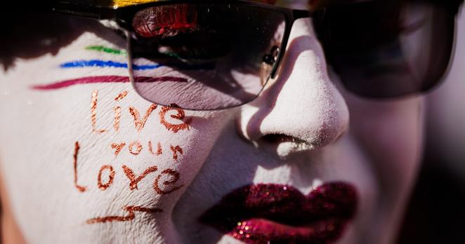 [lalibre] À Berlin, la fin du safe space queer: "Une Marche des fiertés sur deux en Allemagne a désormais été menacée ou attaquée par des extrémistes de droite" #Europe 