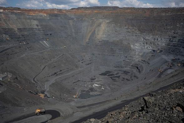 A major iron mining complex in Kryvyi Rih has suspended excavation work amid Russian strikes on maritime logistics, the company announced July 28. #Russia