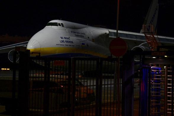 KYIV POST: Germany Warns of New Level of Danger After Explosives-Laden Drone Found Near Ukrainian Plane  German police found an explosives-laden drone near a Ukrainian Antonov cargo plane at Leipzig-Halle Airport, forcing flight diversions and a bomb-disposal operation. A second cargo aircraft also collided with an unidentified flying object nearby and landed safely with minor damage. #Ukraine #World #EasternEurope #Europe