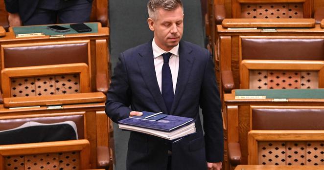 [lalibre] La Hongrie expulse 10 diplomates russes, Moscou promet une riposte "sévère et douloureuse"  #Europe 