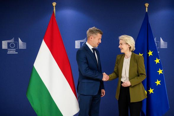 KYIV POST: Hungary Blocks Ukraines EU Accession Clusters for Fourth Time, Withholds Its Demands  Hungary blocked the opening of EU accession clusters 2 and 3 for Ukraine for a fourth time on Tuesday, Sept. 8, according to sources, who also said that Budapest refused to disclose which legislative steps regarding the minority issue it expects Kyiv to take. #Europe #Ukraine