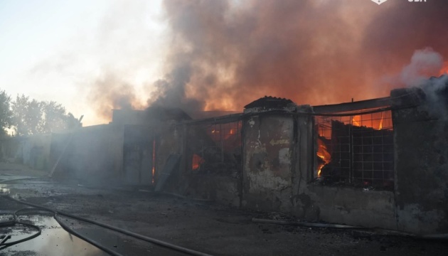 📰 Russian attack damages volunteer organizations warehouses in Odesa region, two injured🔗  #RussianInvasion #RussianWar #Ukraine