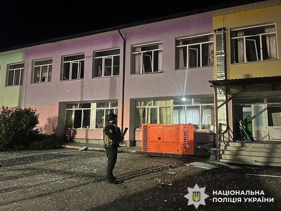 KYIV INDEPENDENT: Irreparable tragedy — Mother, 2 children killed in Russian strike on Kyiv Oblast A 2-year-old boy and a 3-year-old girl were killed by a Russian drone strike the evening of Sept. 19, regional authorities said. #Ukraine