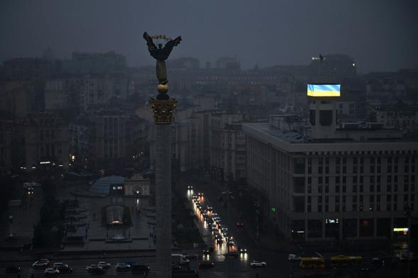 📰 Russia slams Kyiv in mass missile, drone attack on Putin's 74th birthday🔗  #RussianInvasion #RussianWar #Ukraine