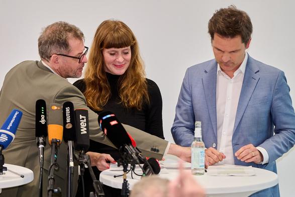 Rot-Grün-Rot in Berlin liegt auf Eis. Wieder gibt es Streit über den Umgang der Linken mit Antisemitismus. Vor allem die SPD sieht noch Klärungsbedarf. 