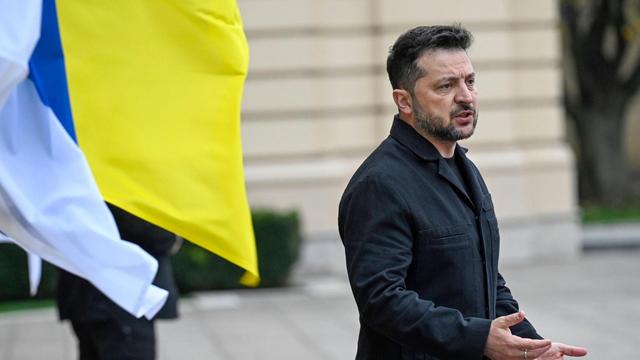 Repubblica.it: Ucraina, Starlink torna in funzione. Rubio: "La guerra sul Donbass"Ripristinati i servizi satellitari dopo le restrizioni ai droni di Kiev. Ma gli Usa trattano con Mosca e riducono gli aiutiUkraine, Starlink is back online. Rubio: "The war in Donbass"Satellite services have been restored after restrictions on drones in Kyiv. However, the US is negotiating with Moscow and reducing aid.#Ukraine #Starlink #Rubio #Moscow