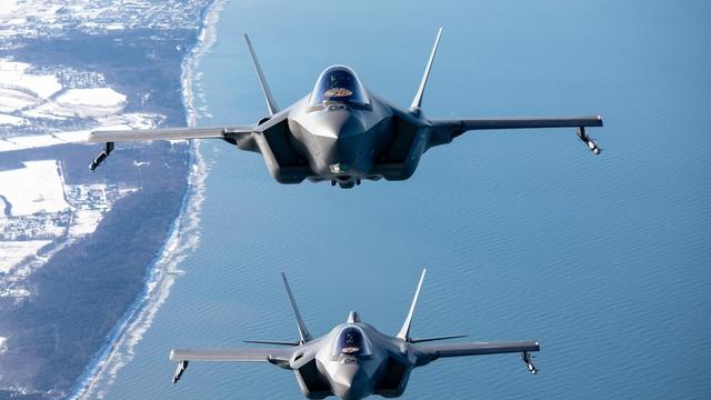 Poland to produce components for F-35 fighters and Black Hawk helicopters #UkrainePoland to produce components f...