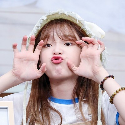 oh my girl's seunghee at fansign