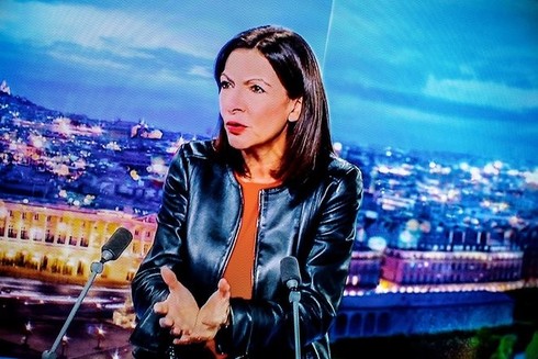Anne Hidalgo au « 20 heures » de TF1. © Photo Sébastien Calvet / Mediapart