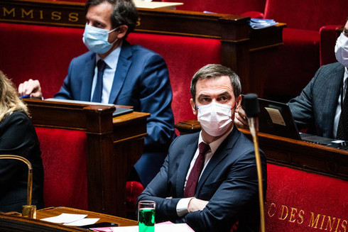 Olivier Véran à l'Assemblée nationale, le 3 janvier © Xose Bouzas / Hans Lucas via AFP