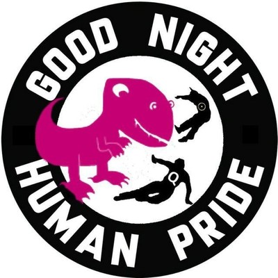 ein netter dino schmeißt zwei menschen durch die gegend