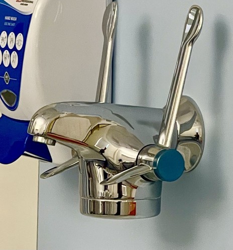 Hospital taps masquerading as the Queen alien from the movie Aliens