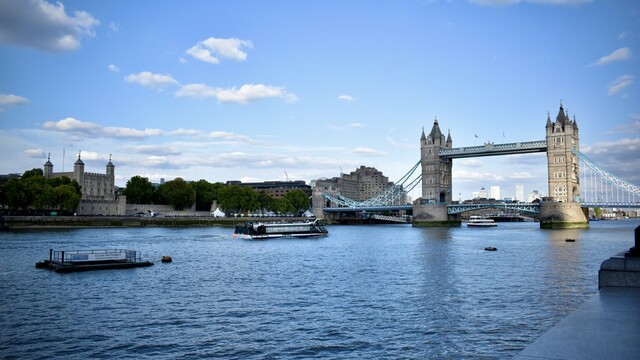 Panorama view of the Tower and Tower Bridge from Southwark