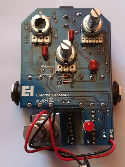 Electro harmonix soul food pedal circuit board viewed from the top
