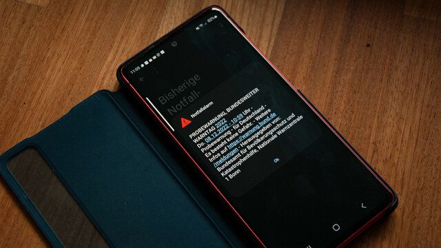 Warnmeldung auf einem Smartphone
