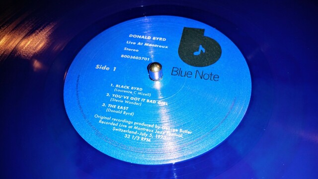 Label of Side 1 of Donald Byrd - Live: Cookin' with Blue Note at Montreux, July 5, 1973, 09.12.2022 Blue Note Records / UMG Recordings 12" on blue vinyl. 