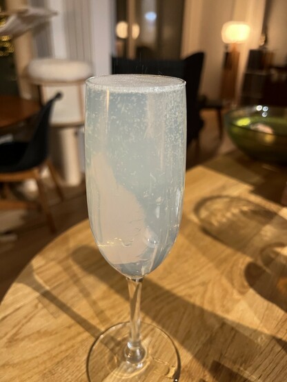 A flute of absinthe and champagne