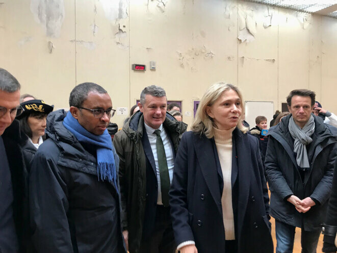 Pap Ndiaye et Valérie Pécresse au lycée Voillaume à Aulnay-sous-Bois, le 13 décembre 2022. © Photo Hélène Haus / Le Parisien / Photo PQR via MaxPPP