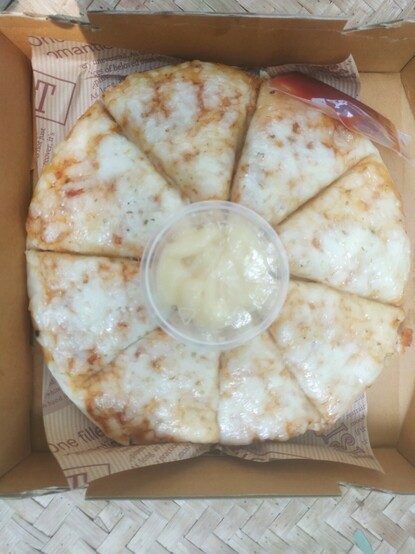 Cheese Pizza ($3.5)