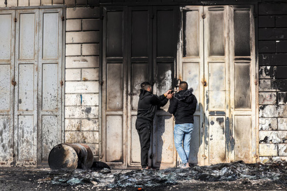 À Huwara, près de Naplouse en Cisjordanie occupée, le lundi 27 février 2023, au lendemain d'une attaque de colons israéliens. © RONALDO SCHEMIDT / AFP