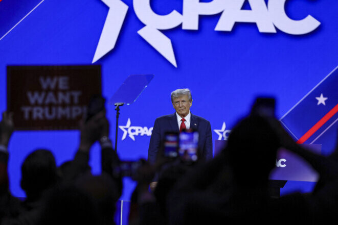 Discours de l'ancien président Donald Trump à la convention conservatrice CPAC, tenue en banlieue de Washnigton, le 4 mars 2023. © Anna Moneymaker / Getty Images via AFP