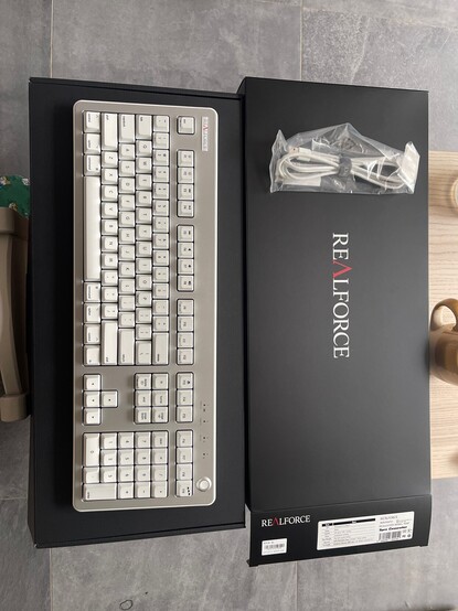 Realforce keyboard model R3HF21