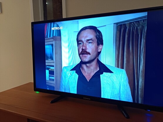 Kaz Garas as a villain in The 'A' Team. 
