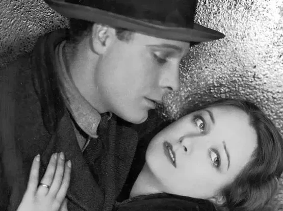 Four pictures of Eleanor Boardman and James Murray in the 1928 silent romantic drama “The Crowd”.
