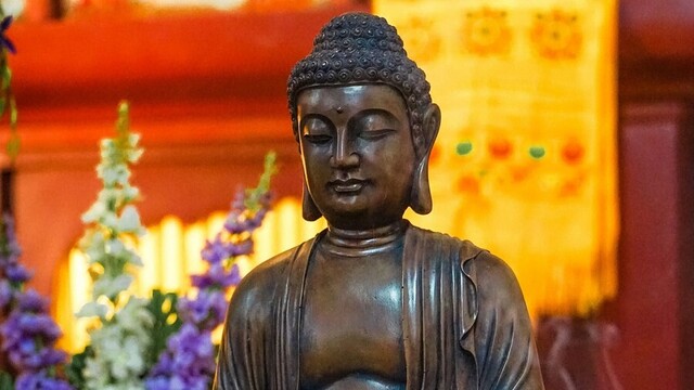 Bust of a Buddha statue