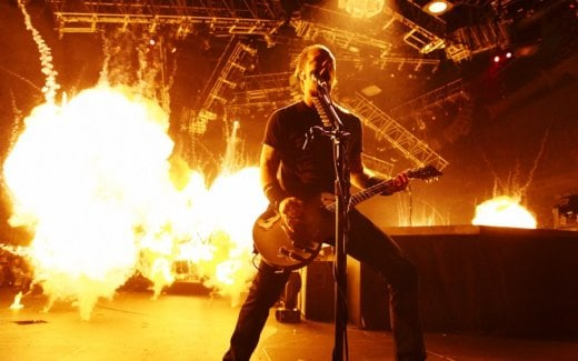 ChatGPT making things up about the article:
In a recent interview, James Hetfield of the metal band Metallica admits that his band is composed of really average players. Hetfield expresses that despite the skill of the players, they form a good bond between them and produce sound music. He believes the chemistry between the players is the key factor in their music.
