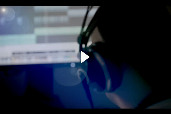 Korona "Like You" (Visual Music Trailer / Sneak Preview). Watch on peertube: https://video.mycrowd.ca/w/pH7VmXnTq64dfPGKw8UmiQ