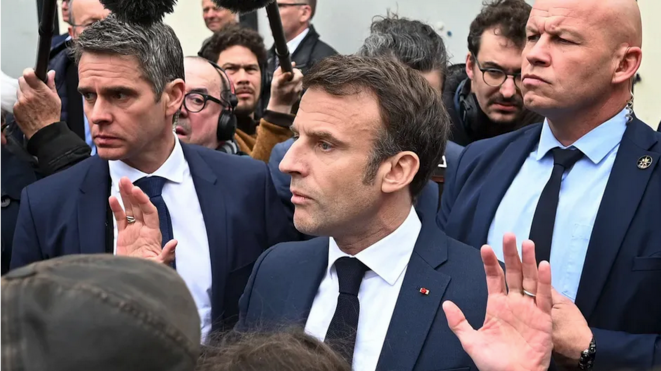 Est-il permis d’appeler « Foutriquet » le président Macron ?