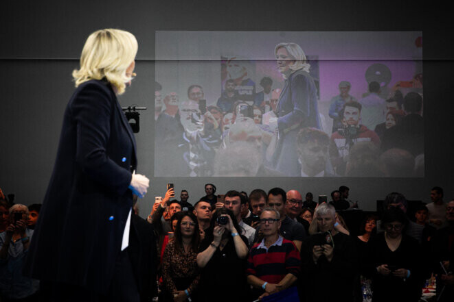 Marine Le Pen devant ses partisans au Havre, le 1er mai 2023. © Photo Lou Benoist / AFP