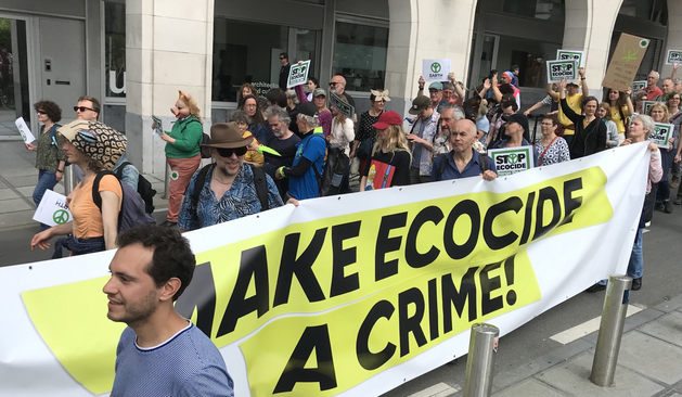 MAKE ECOCIDE A CRIME ! Demonstration in Europe Brussels, 21 May 2023 #StopEcocide #EndEcocide #EcocideLaw #MakeEcocideACrime 