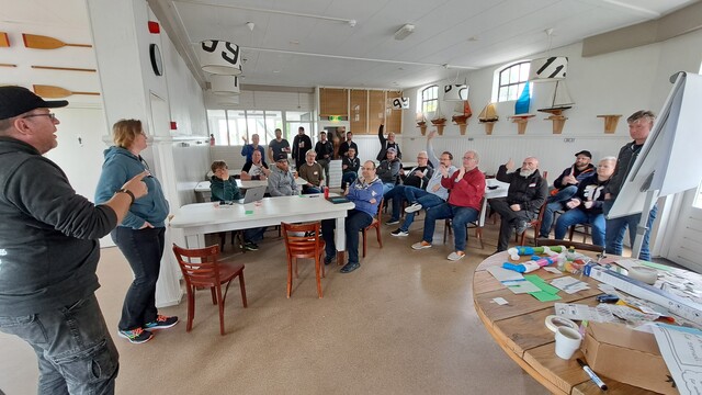Foto auf die gesammelte Gruppe während der Closing Session.