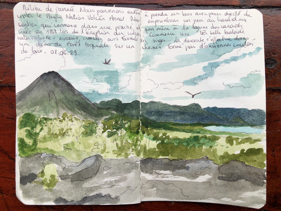 Croquis coloré à l'aquarelle du volcan et de la lagune Arenal