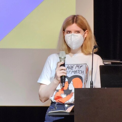 Anna Zabini liest