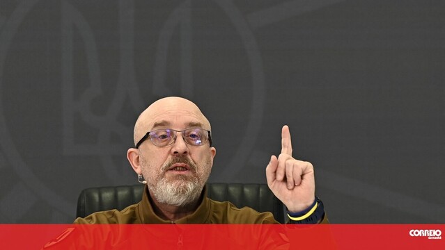 Ministro da Defesa ucraniano elogia críticas de Metsola ao PCP em Portugal